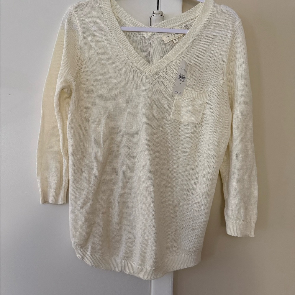 Lou & Grey Cream V-Neck Sweater